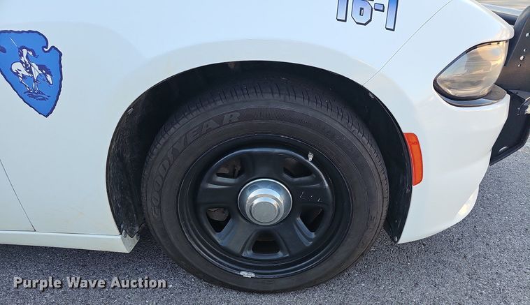 image for item LE9723 2016 Dodge Charger Police