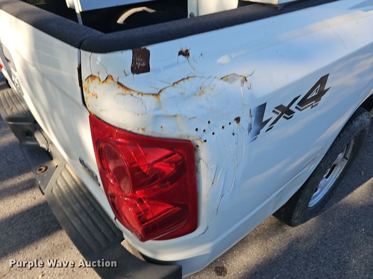 image for item LE9724 2006 Dodge Dakota  Quad Cab pickup truck