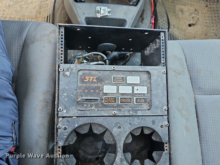 image for item LE9724 2006 Dodge Dakota  Quad Cab pickup truck