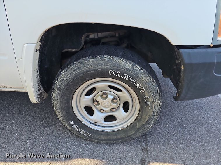 image for item LE9724 2006 Dodge Dakota  Quad Cab pickup truck