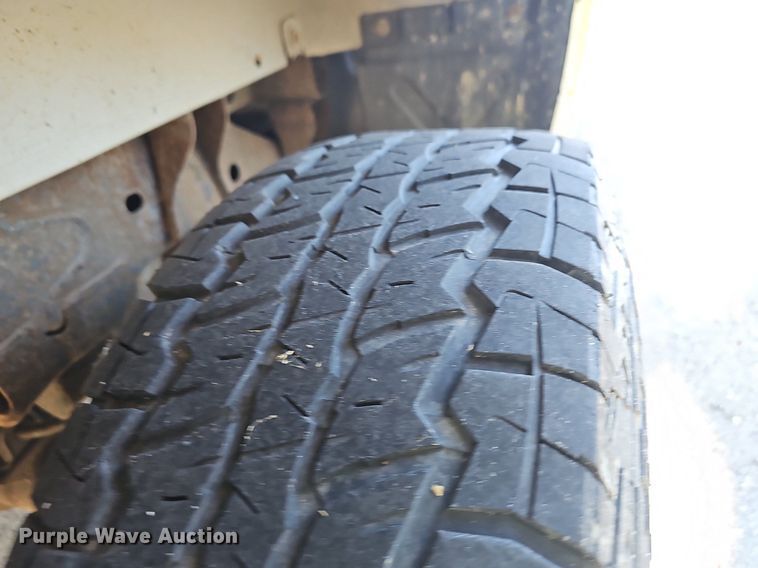 image for item LE9724 2006 Dodge Dakota  Quad Cab pickup truck