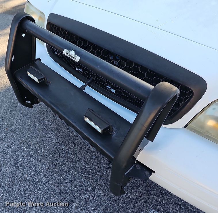 image for item LE9725 2010 Ford Crown Victoria Police Interceptor