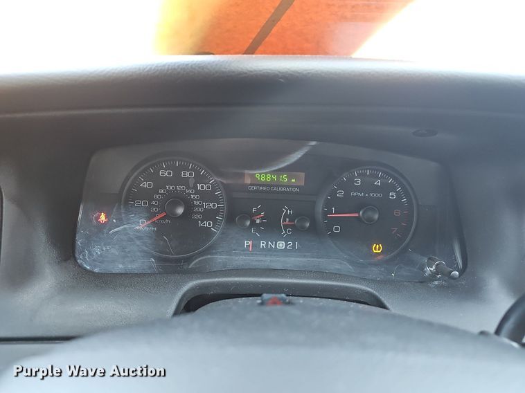 image for item LE9725 2010 Ford Crown Victoria Police Interceptor