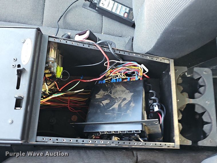 image for item LE9725 2010 Ford Crown Victoria Police Interceptor