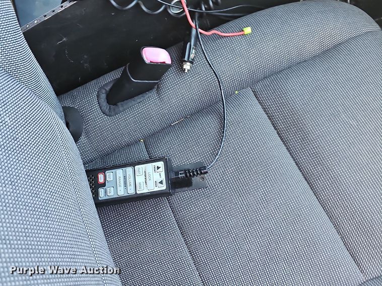 image for item LE9725 2010 Ford Crown Victoria Police Interceptor