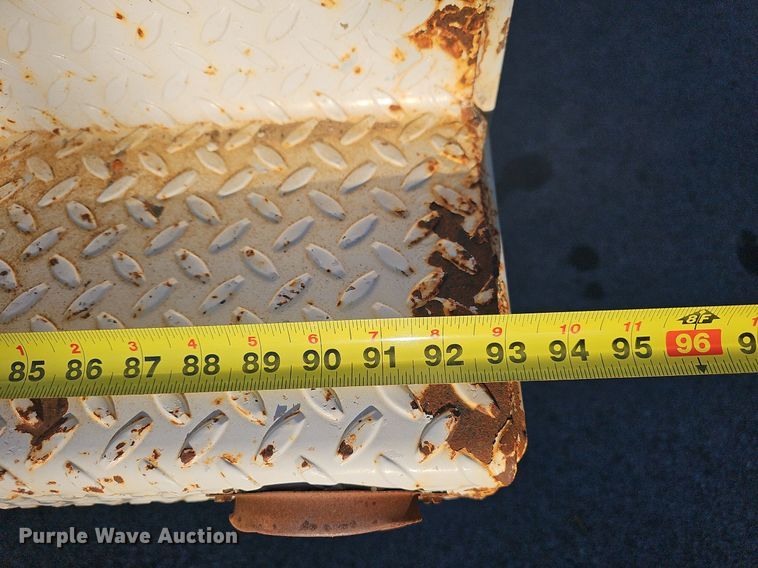 image for item LE9727 2014 Ford F350  Crew Cab utility bed pickup truck