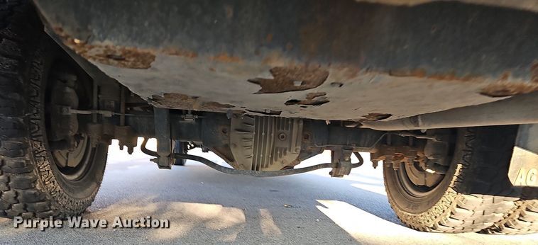 image for item LE9727 2014 Ford F350  Crew Cab utility bed pickup truck