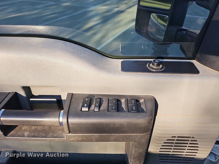 image for item LE9727 2014 Ford F350  Crew Cab utility bed pickup truck