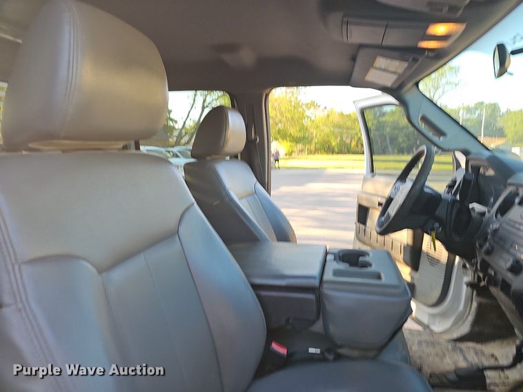 image for item LE9727 2014 Ford F350  Crew Cab utility bed pickup truck