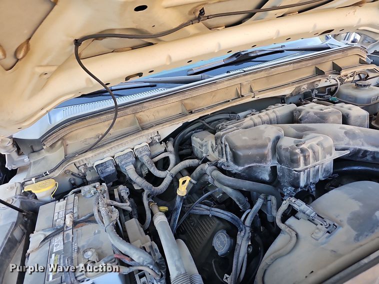 image for item LE9727 2014 Ford F350  Crew Cab utility bed pickup truck