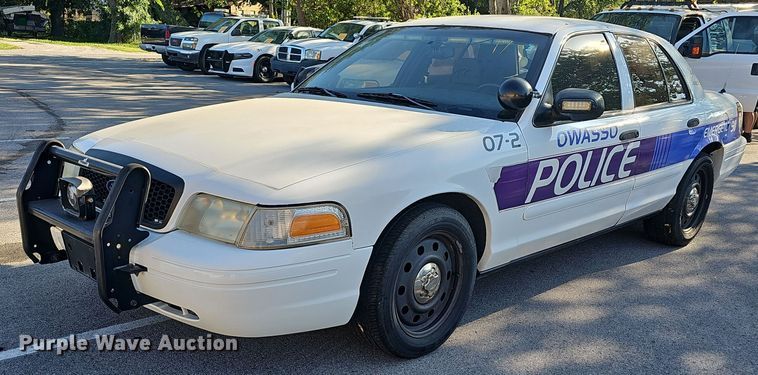 image for item LE9728 2007 Ford Crown Victoria Police Interceptor