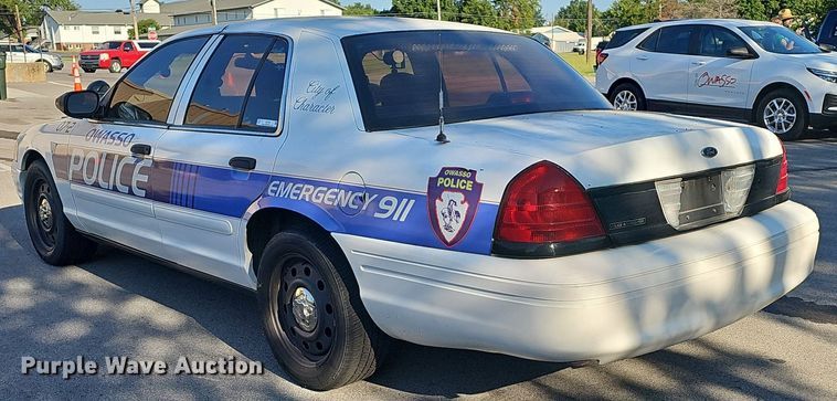 image for item LE9728 2007 Ford Crown Victoria Police Interceptor