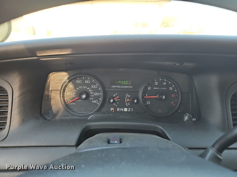 image for item LE9728 2007 Ford Crown Victoria Police Interceptor