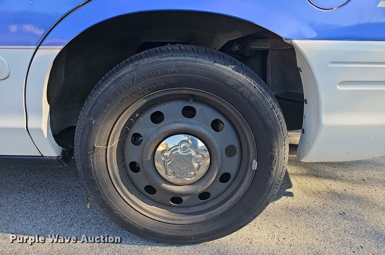 image for item LE9728 2007 Ford Crown Victoria Police Interceptor