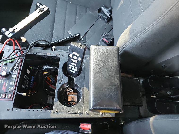 image for item LE9729 2014 Dodge Charger Police