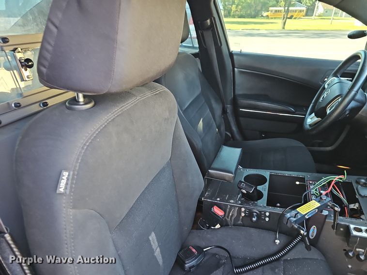 image for item LE9729 2014 Dodge Charger Police