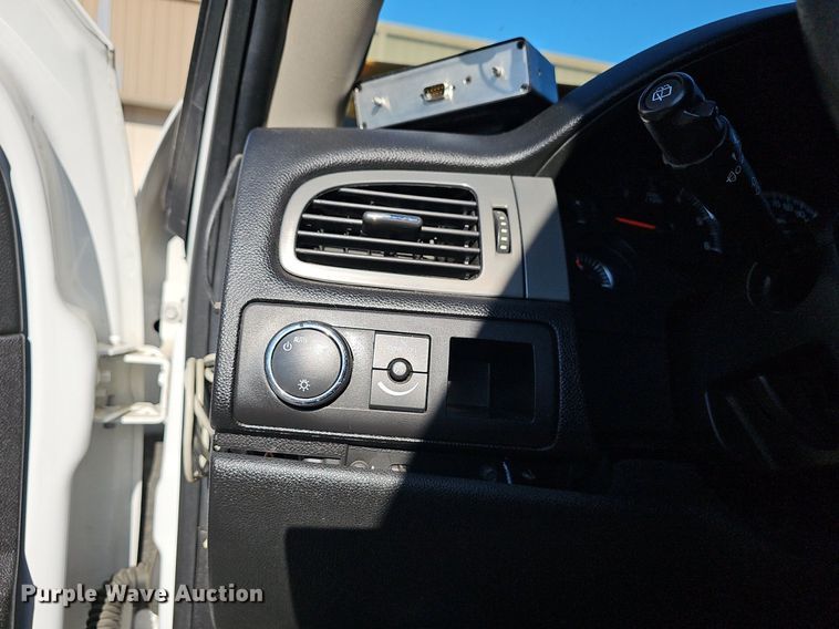 image for item LE9730 2013 Chevrolet Tahoe Police  SUV