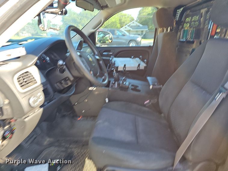 image for item LE9730 2013 Chevrolet Tahoe Police  SUV