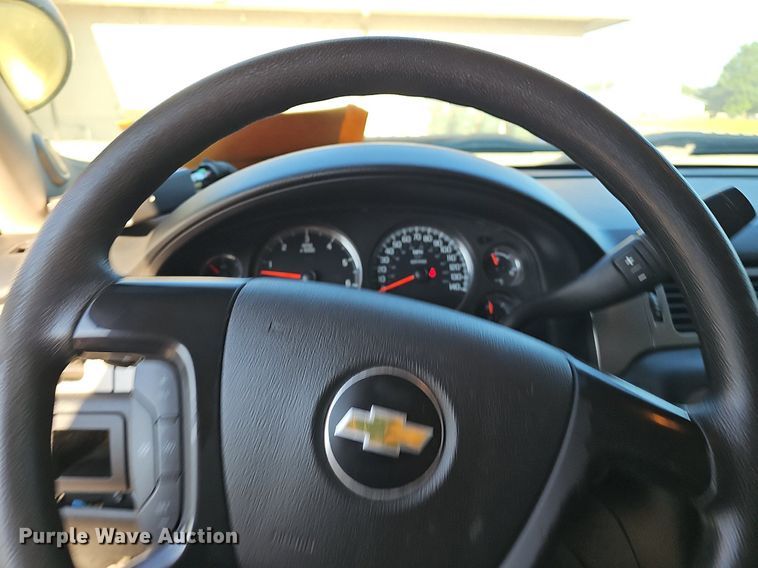 image for item LE9730 2013 Chevrolet Tahoe Police  SUV