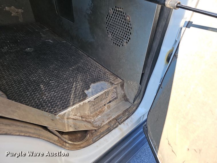 image for item LE9730 2013 Chevrolet Tahoe Police  SUV