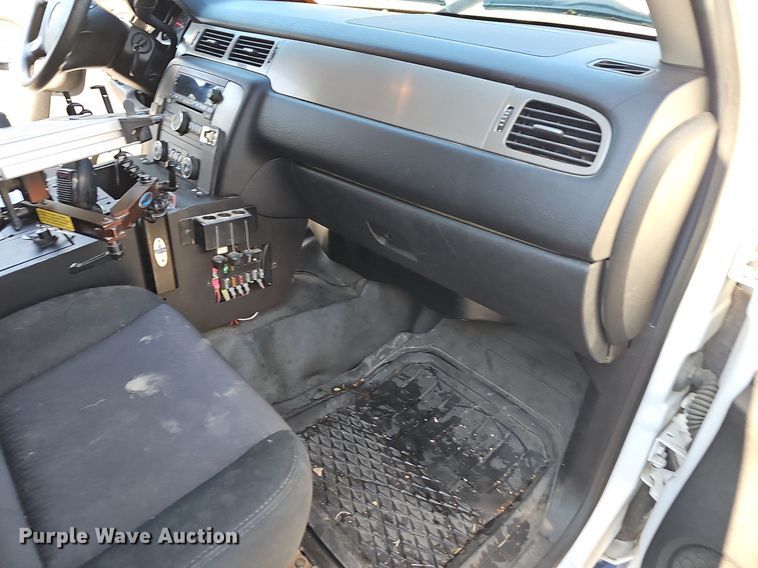 image for item LE9730 2013 Chevrolet Tahoe Police  SUV