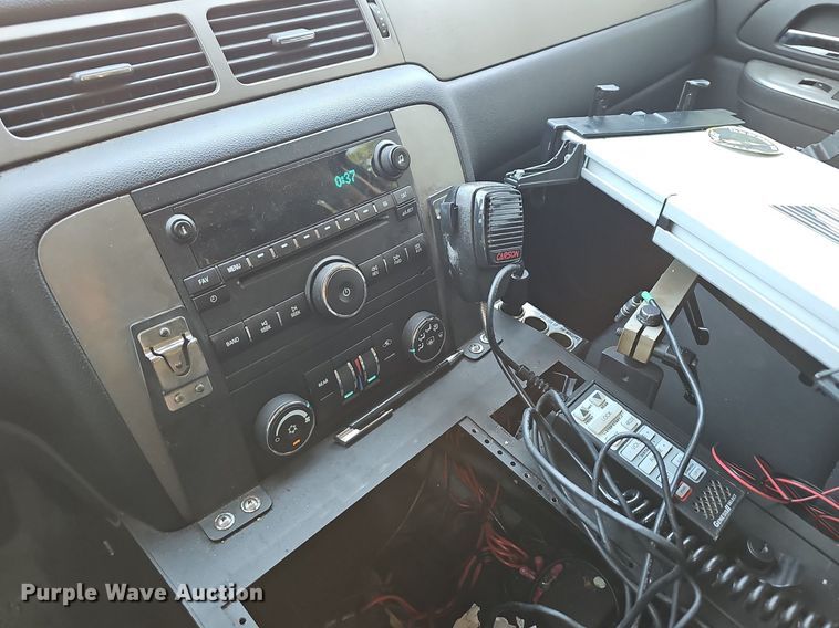 image for item LE9732 2013 Chevrolet Tahoe Police  SUV