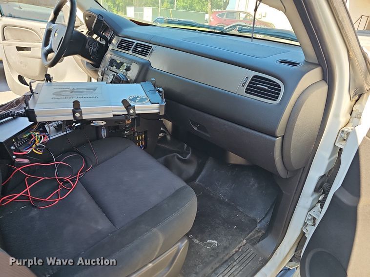 image for item LE9732 2013 Chevrolet Tahoe Police  SUV