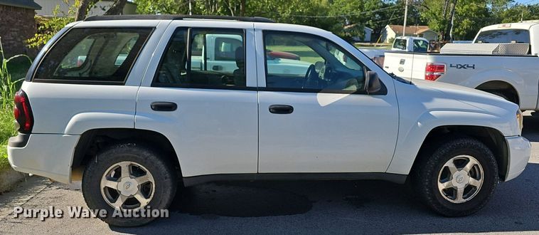 image for item LE9733 2005 Chevrolet TrailBlazer  SUV