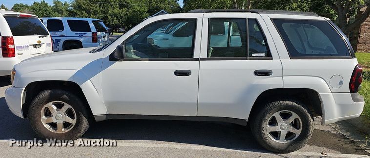 image for item LE9733 2005 Chevrolet TrailBlazer  SUV