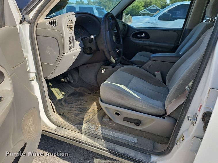 image for item LE9733 2005 Chevrolet TrailBlazer  SUV