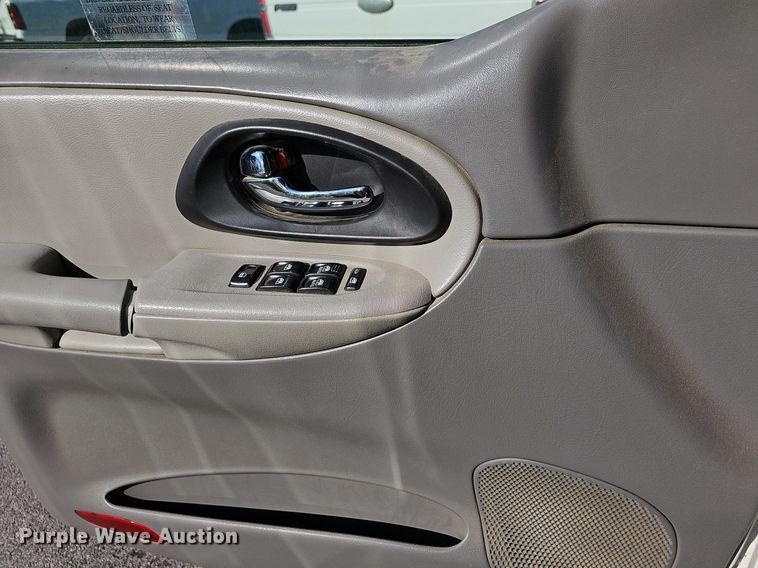 image for item LE9733 2005 Chevrolet TrailBlazer  SUV