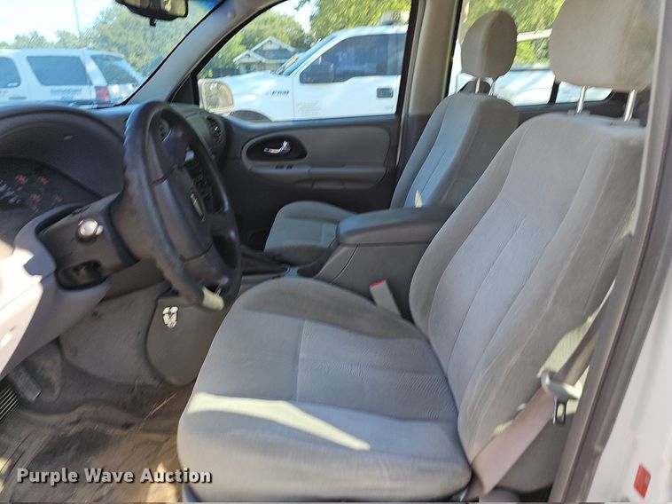 image for item LE9733 2005 Chevrolet TrailBlazer  SUV