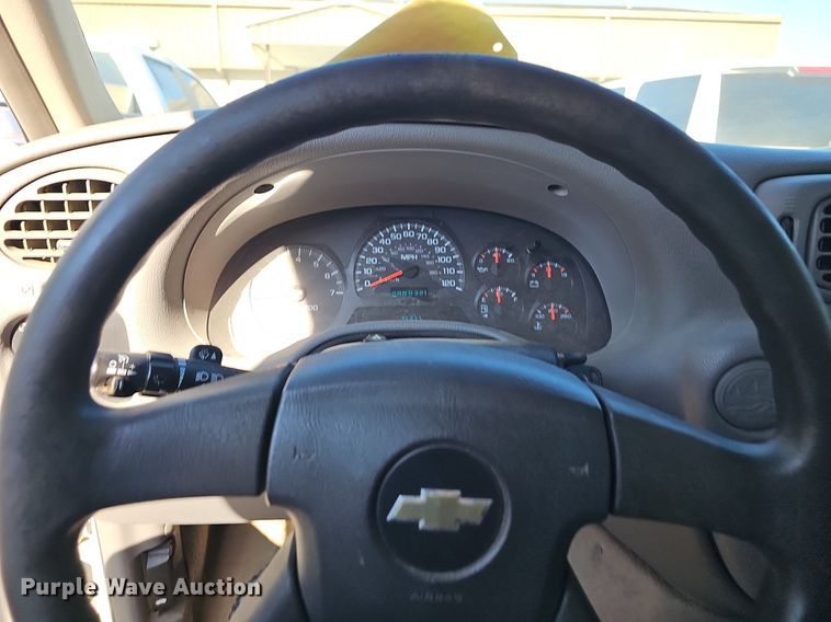 image for item LE9733 2005 Chevrolet TrailBlazer  SUV