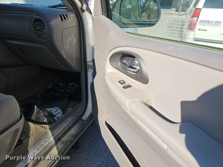 image for item LE9733 2005 Chevrolet TrailBlazer  SUV