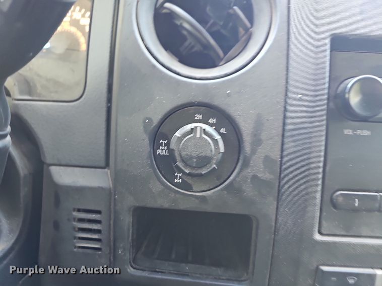 image for item LE9734 2012 Ford F150  SuperCrew pickup truck