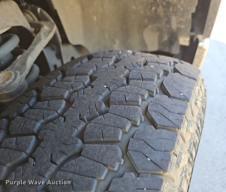 image for item LE9734 2012 Ford F150  SuperCrew pickup truck