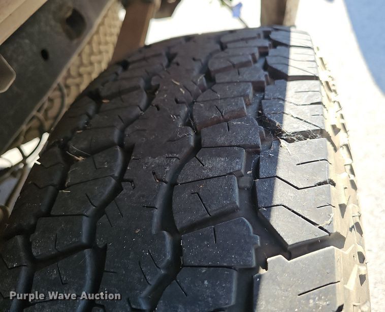 image for item LE9734 2012 Ford F150  SuperCrew pickup truck