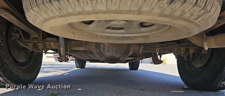 image for item LE9735 2002 Chevrolet Silverado 1500  pickup truck