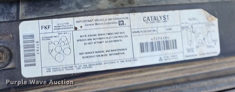 image for item LE9736 1998 Chevrolet S10  Ext. Cab pickup truck