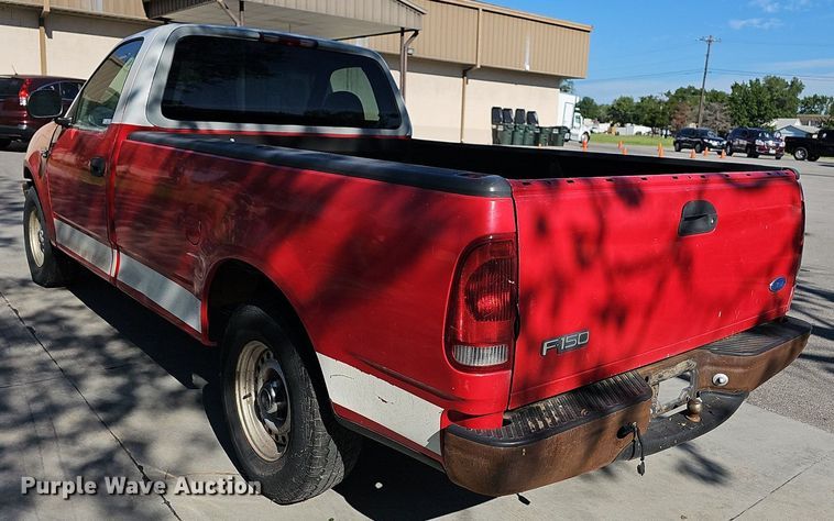 image for item LE9737 1997 Ford F150  pickup truck