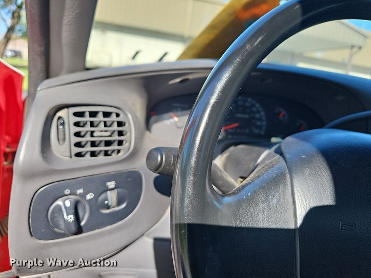 image for item LE9737 1997 Ford F150  pickup truck