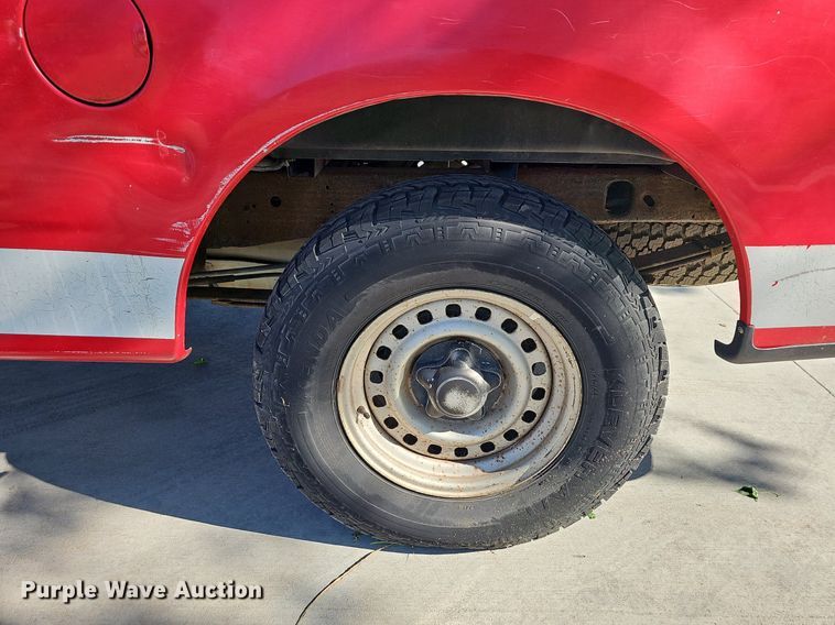 image for item LE9737 1997 Ford F150  pickup truck