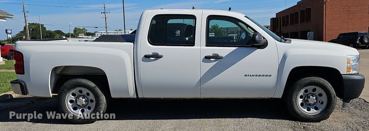 image for item LE9739 2012 Chevrolet Silverado 1500  Crew Cab pickup truck