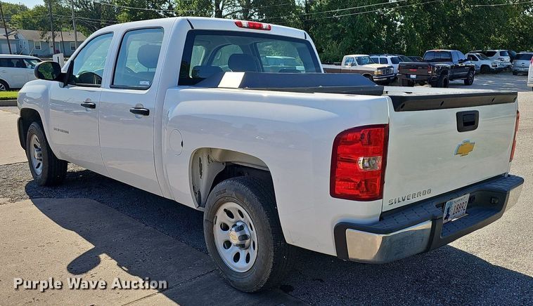 image for item LE9739 2012 Chevrolet Silverado 1500  Crew Cab pickup truck