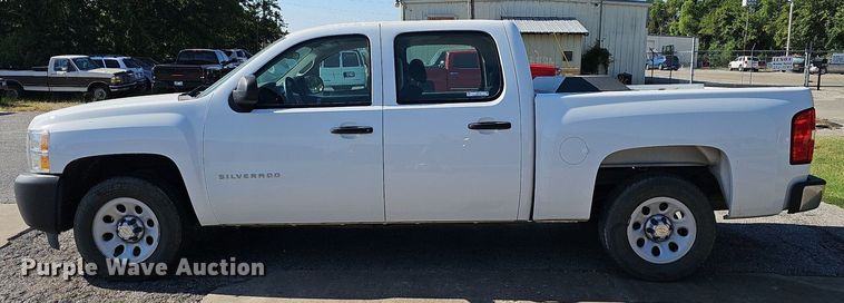 image for item LE9739 2012 Chevrolet Silverado 1500  Crew Cab pickup truck