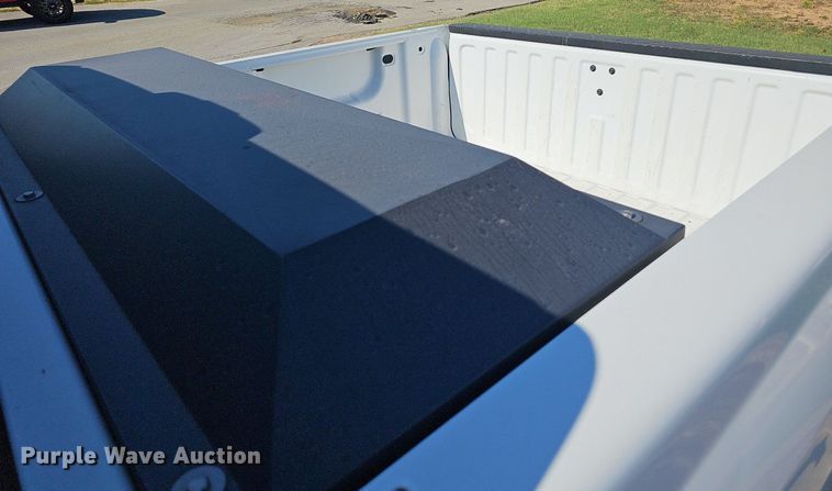 image for item LE9739 2012 Chevrolet Silverado 1500  Crew Cab pickup truck