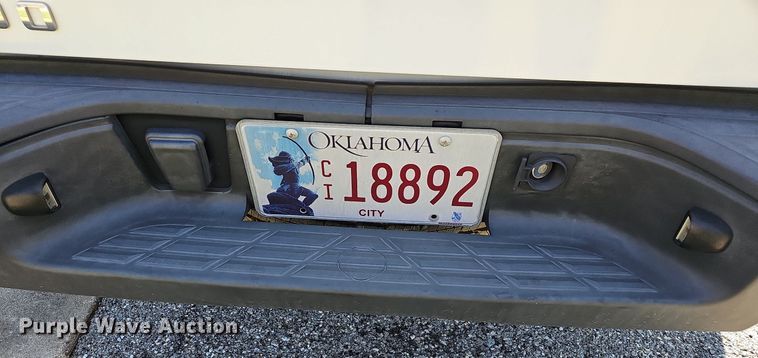 image for item LE9739 2012 Chevrolet Silverado 1500  Crew Cab pickup truck