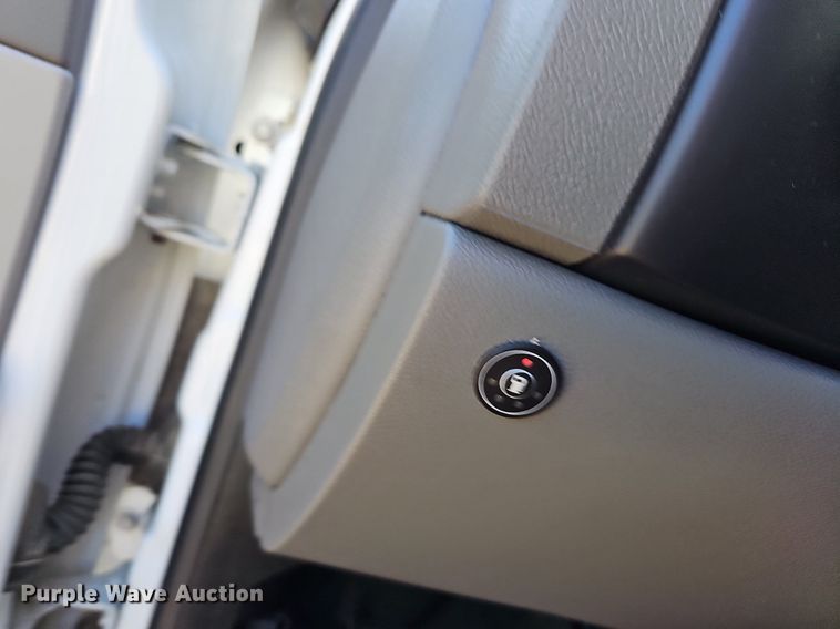 image for item LE9739 2012 Chevrolet Silverado 1500  Crew Cab pickup truck