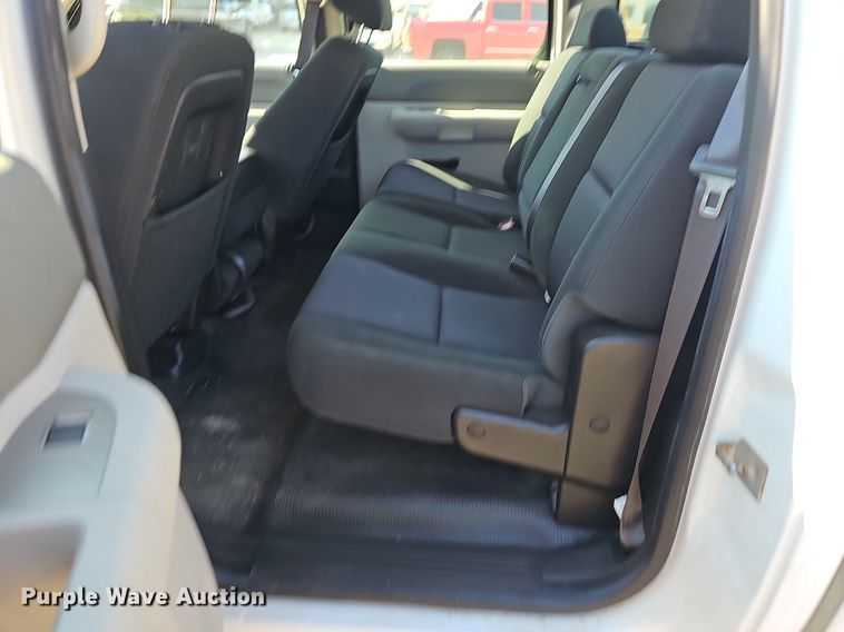 image for item LE9739 2012 Chevrolet Silverado 1500  Crew Cab pickup truck