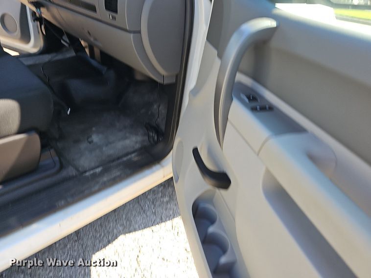 image for item LE9739 2012 Chevrolet Silverado 1500  Crew Cab pickup truck